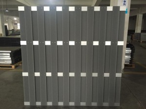 المبارزة التقليدية wpc Alu Slat B جوفاء 115X10mm لوحة سياج خاصة للحديقة بالجملة