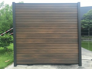共擠 DIY 裝飾圍欄空心 4 方孔 151×19.5 毫米高品質螢幕防水耐候戶外