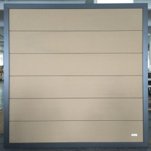 لوحة WPC المبارزة التقليدية المجوفة 9 فتحات مربعة 293 × 20 مم بناء حديث عالي الجودة للحديقة الخارجية